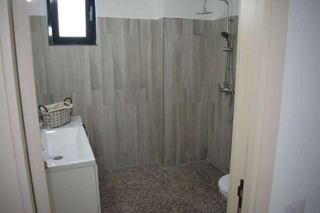 Apartment By The Lake With A View Mamaia Ngoại thất bức ảnh