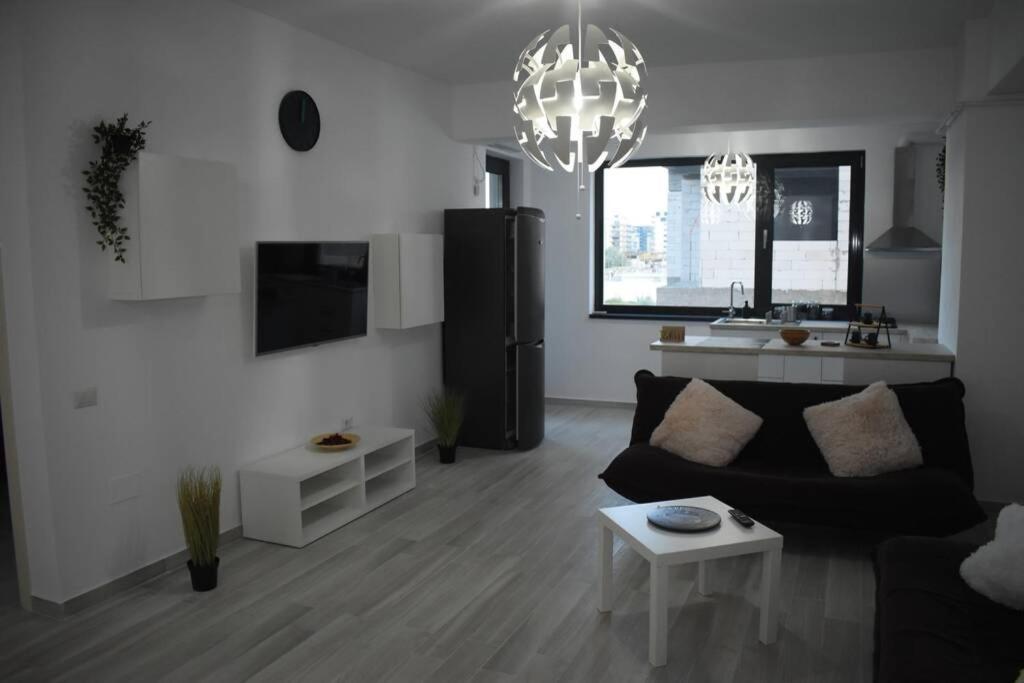 Apartment By The Lake With A View Mamaia Ngoại thất bức ảnh