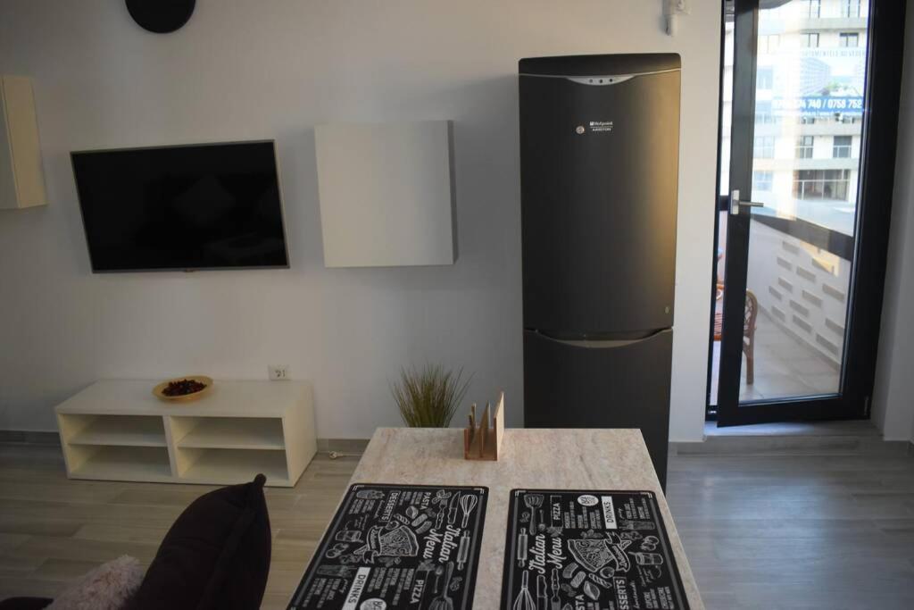 Apartment By The Lake With A View Mamaia Ngoại thất bức ảnh