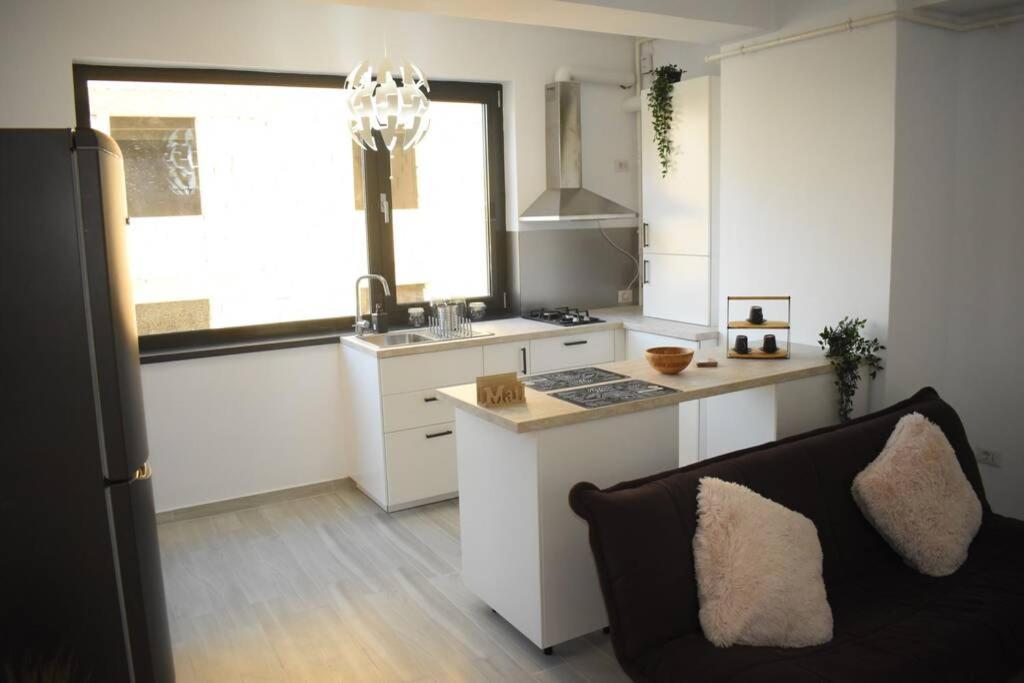 Apartment By The Lake With A View Mamaia Ngoại thất bức ảnh